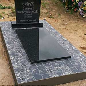 Памятники в Сафоново